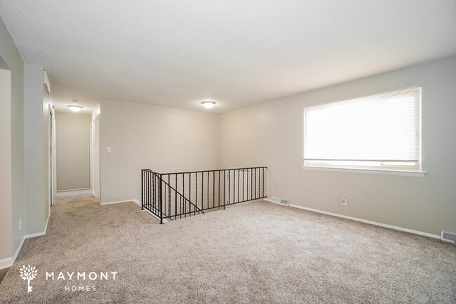 3166 Valley Park Ave, Columbus, OH 43231 - photo 4