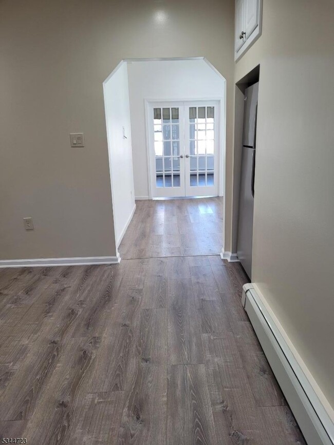 16 Delaware St Unit 16 delaware st, Elizabeth, NJ 07206