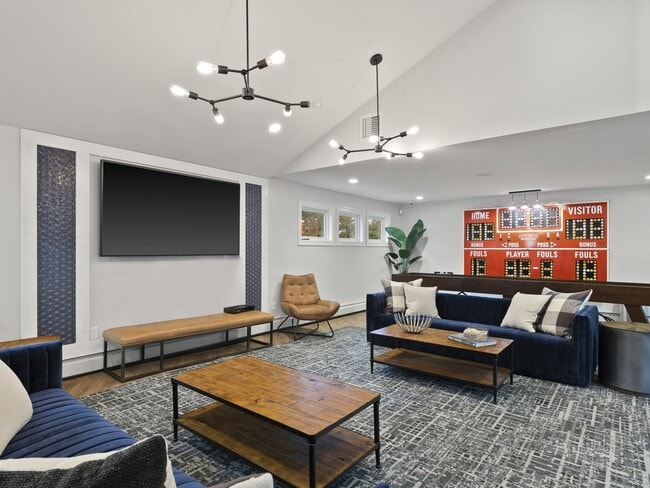 Heritage at the River, Manchester, NH 03102 - photo 4