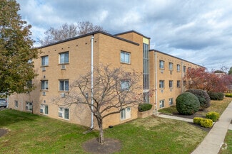 250 Beverly Blvd, Upper Darby, PA 19082