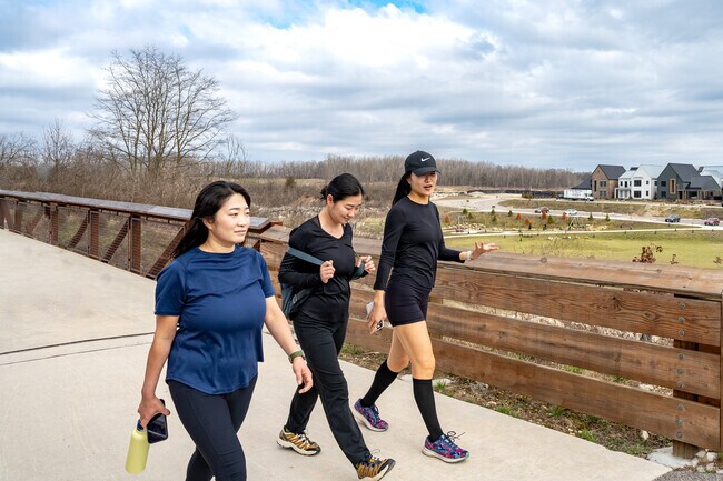 Quarry Trails Metro Park near Golfview Woods offers walking trails, fishing, kayaking and more.