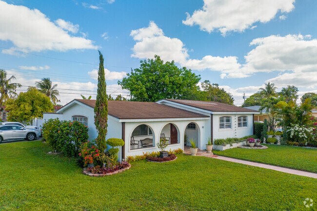You can find beautiful villa style homes in the Sierra neighborhood.