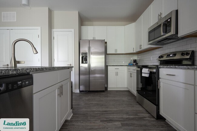 16200 Croft Dr unit 5118-305.1406514, Charlotte, NC 28269 - photo 6