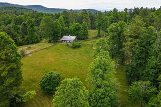 23 Blackjack Rd, Hendersonville, NC 28739