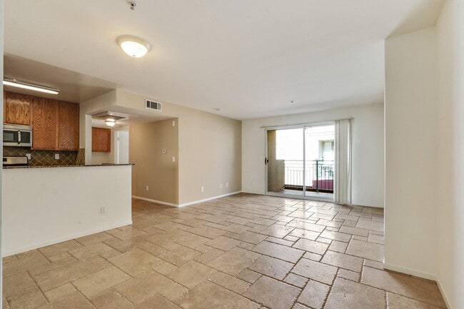 Sophia Ridge, Northridge, CA 91324 - photo 3