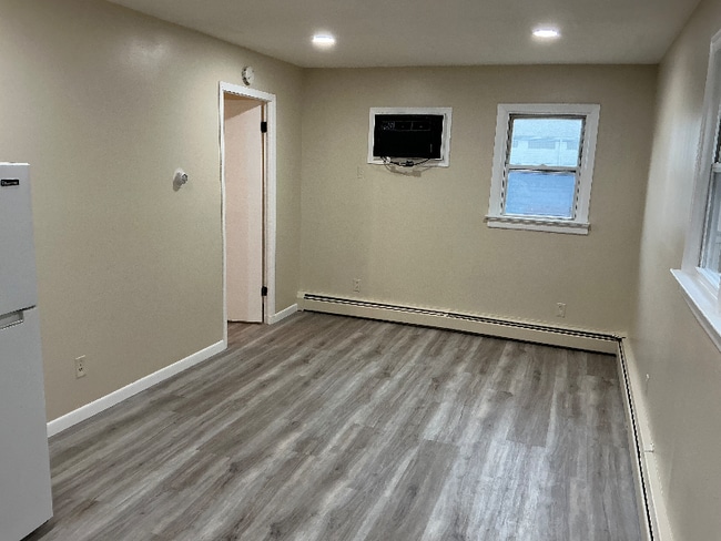 22 Rutgers St unit 2R, Belleville, NJ 07109 - photo 6