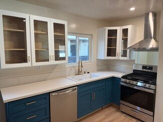 2108 Grant Ave, Redondo Beach, CA 90278