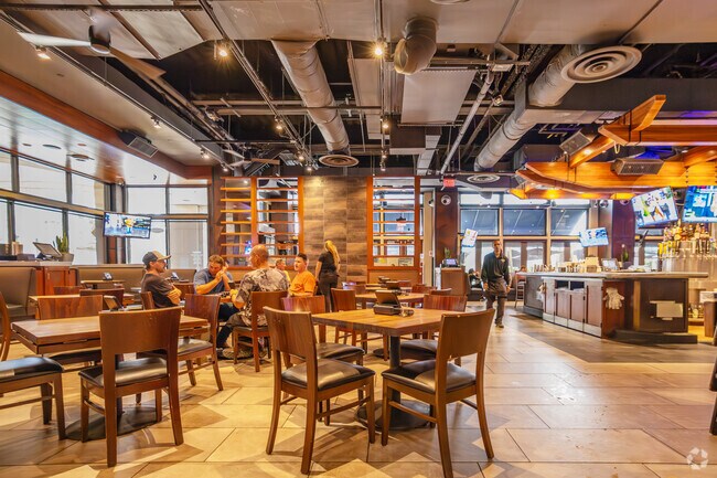 Yard House at Merrick Park is a lively dining spot near Coconut Grove.