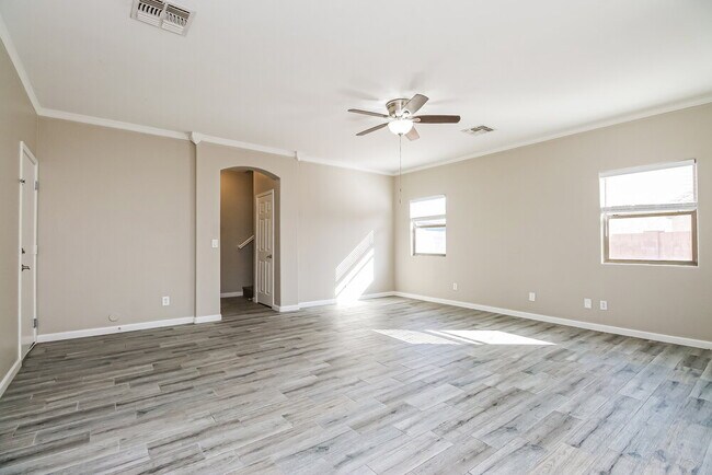 261 N Valle Verde, Apache Junction, AZ 85120 - photo 4