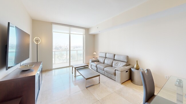 Vizcayne unit 1803, Miami, FL 33132 - photo 2