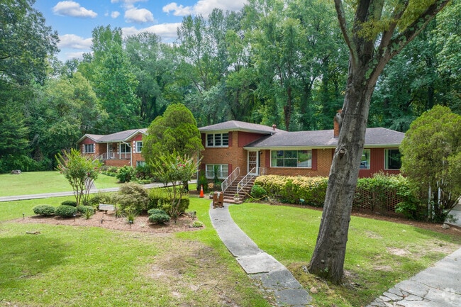 Collier Heights was a place of residence for history-makers, such as MLK Jr.