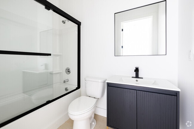 711 Main Ave, Passaic, NJ 07055 - photo 4