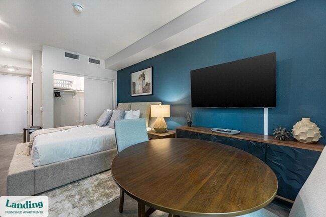 372 Fourth Ave unit 213, San Diego, CA 92101 - photo 4