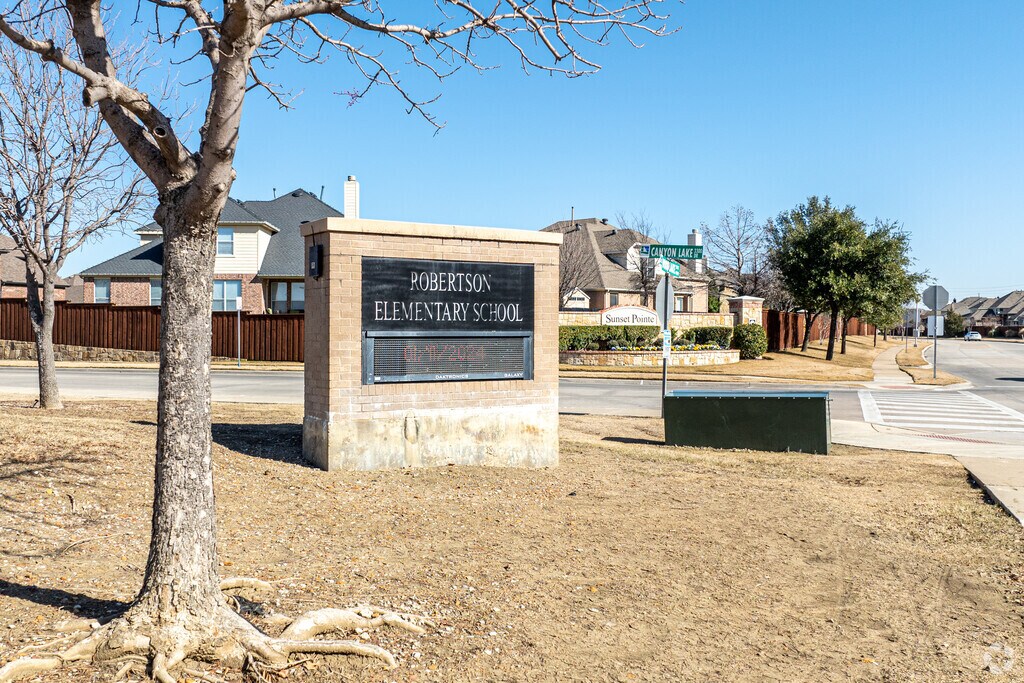 Robertson Elementary School in Little Elm.