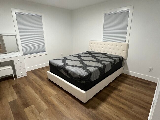 331 N Wayne St unit 6, Milledgeville, GA 31061 - photo 7