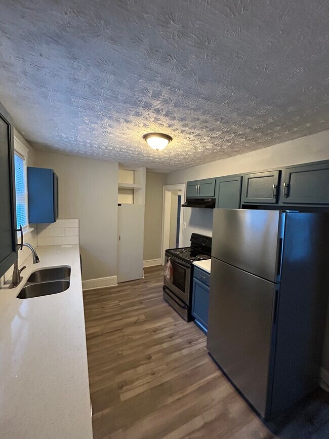 7 Roseway Cir NE, Rome, GA 30161 - photo 2