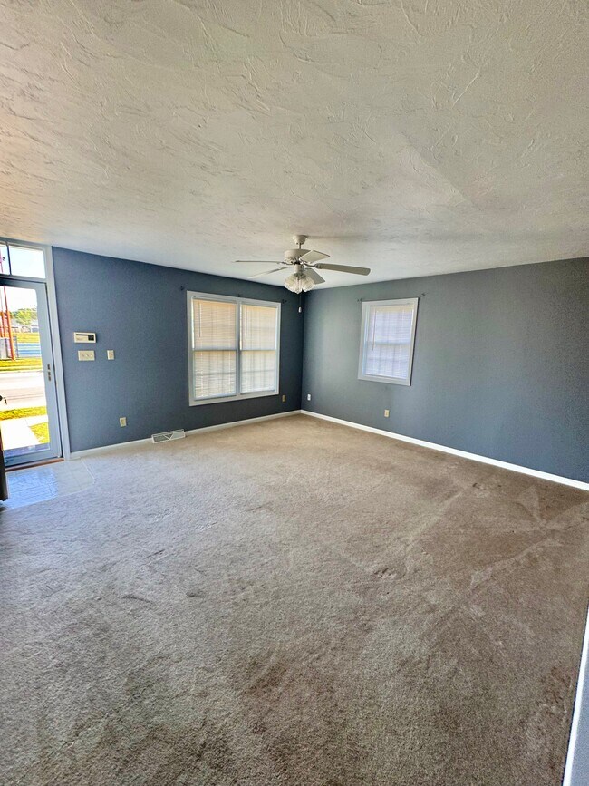 626 Eichelberger St, Hanover, PA 17331 - photo 5