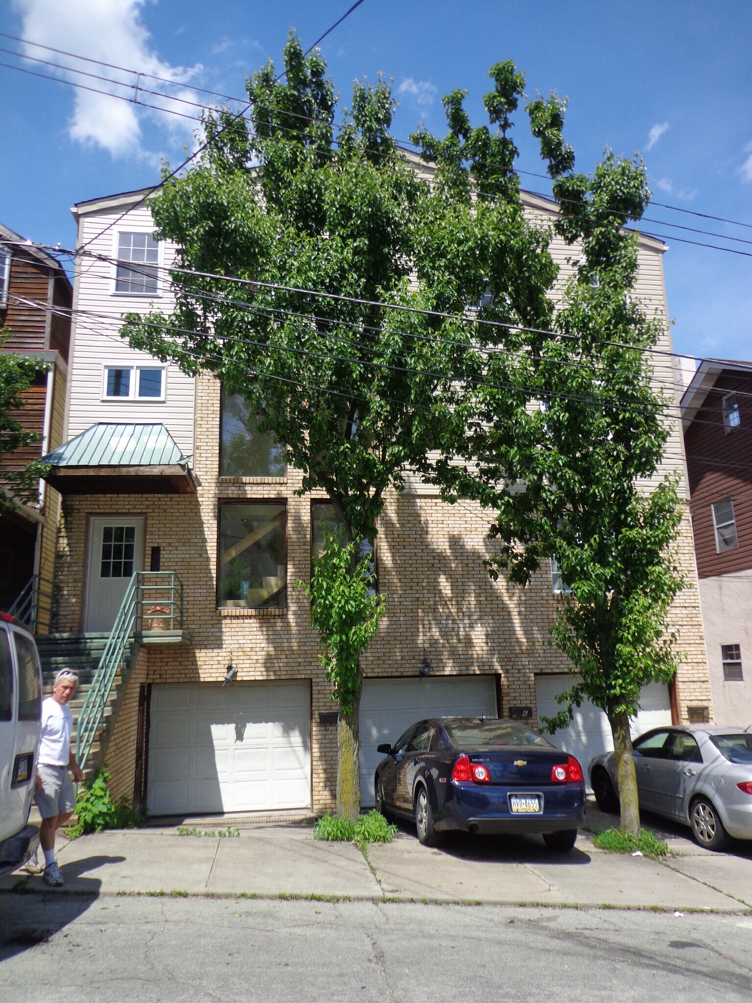 8 Prospect St unit 1, Pittsburgh, PA 15211 - photo 1