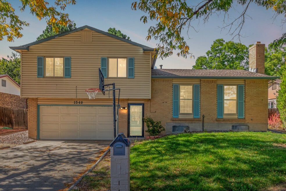 1549 S Evanston St, Aurora, CO 80012 - photo 1