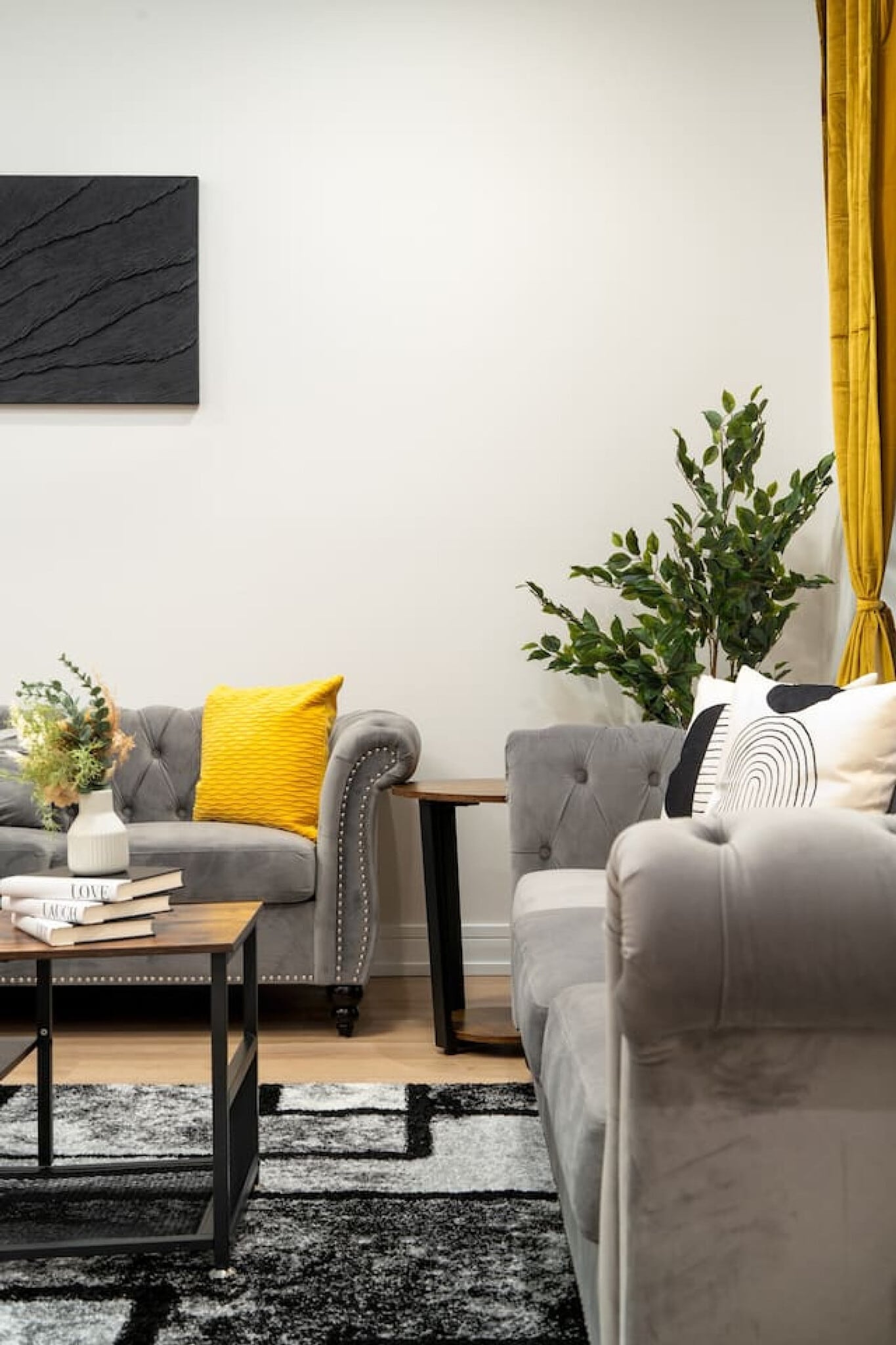 3723 S Giles Ave unit ID1228642P, Chicago, IL 60653 - photo 1