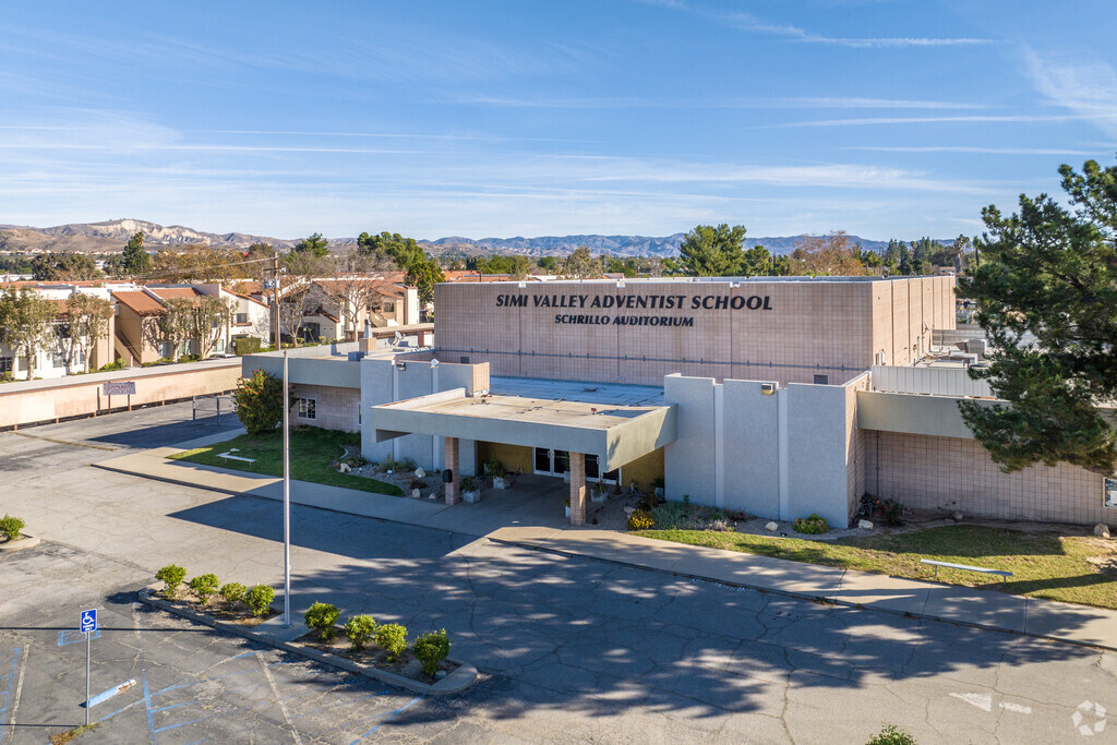 Simi Valley Adventist School is a private school serving Simi Valley students.