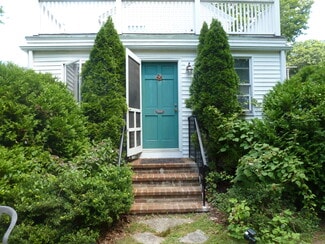 170 Narragansett Ave Unit Village Apartment, Jamestown, RI 02835