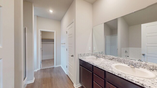 20381 W 194th Terrace, Spring Hill, KS 66083 - photo 7