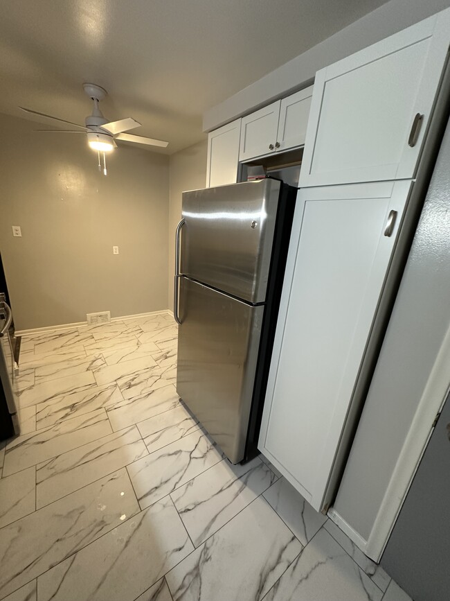 11668 San Jose, Redford, MI 48239 - photo 3