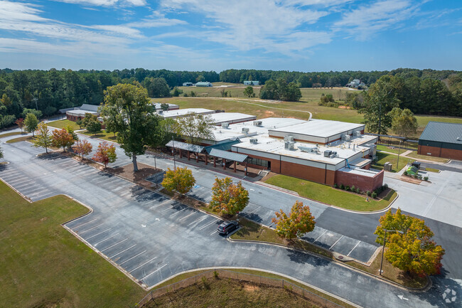 Walnut Grove Elementary School, Rankings & Reviews - Homes.com