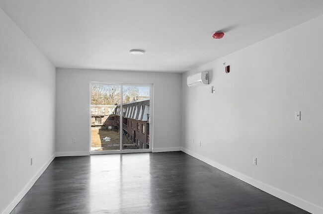 36 Farmington Rd, Rochester, NH 03867 - photo 7