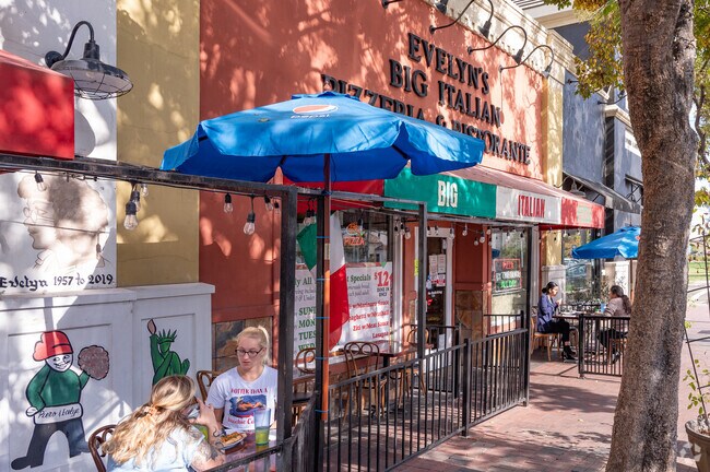 People enjoy Evelyn's Big Italian in Fairfield.