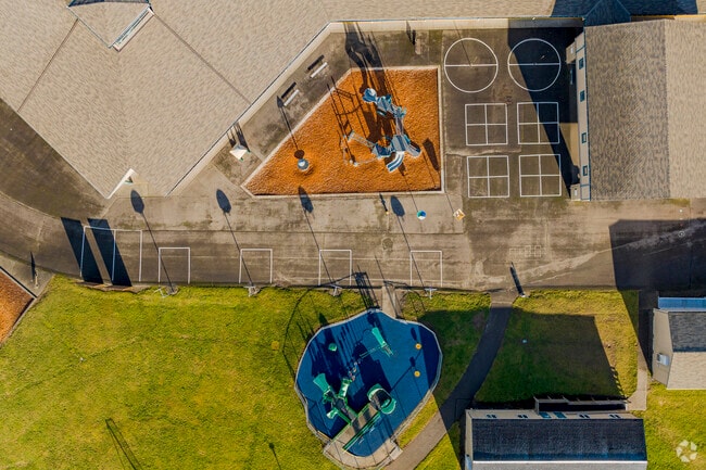 With a large play space like this kids are sure to get their energy out.