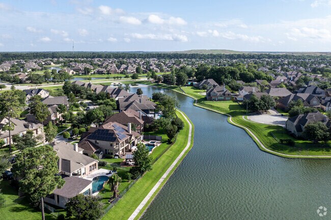 Park Lakes is aptly named with waterways found throughout various subdivisions.