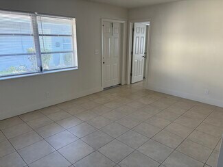 4741 NE 21st Terrace Unit 4741 #1, Lighthouse Point, FL 33064