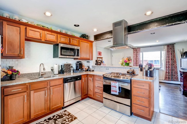 2838 Xavier St unit back unit, Denver, CO 80212 - photo 6