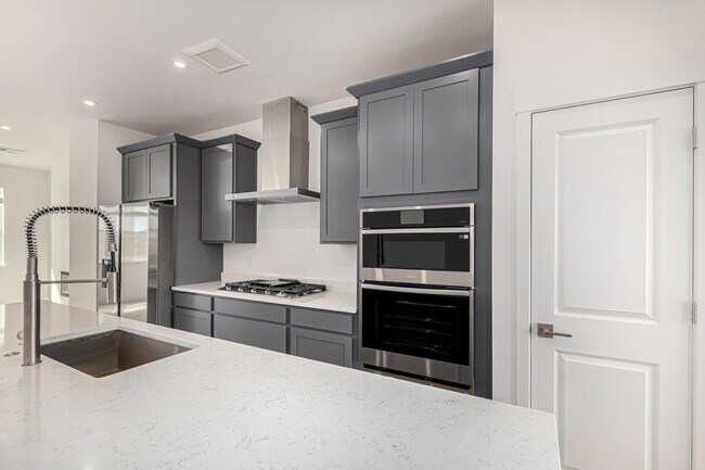 6 Ascent Trail, Englewood, CO 80112 - photo 4