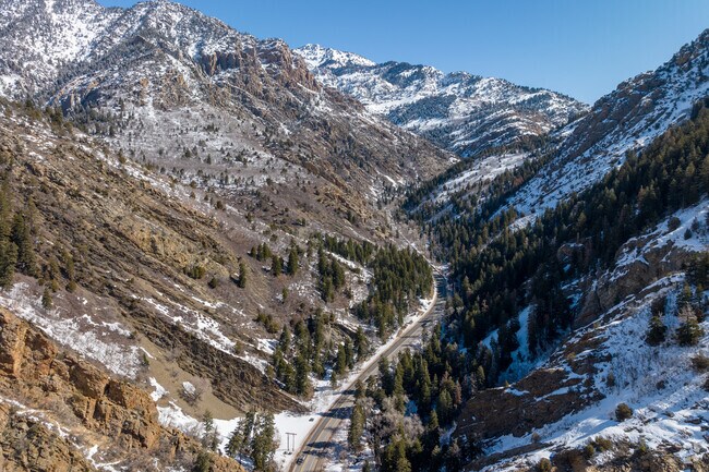 Breathtaking views are a daily part of life in Hunter, Utah.