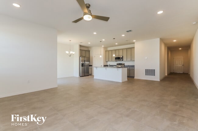 105 Windsor Reserve Dr, Bartow, FL 33830 - photo 3