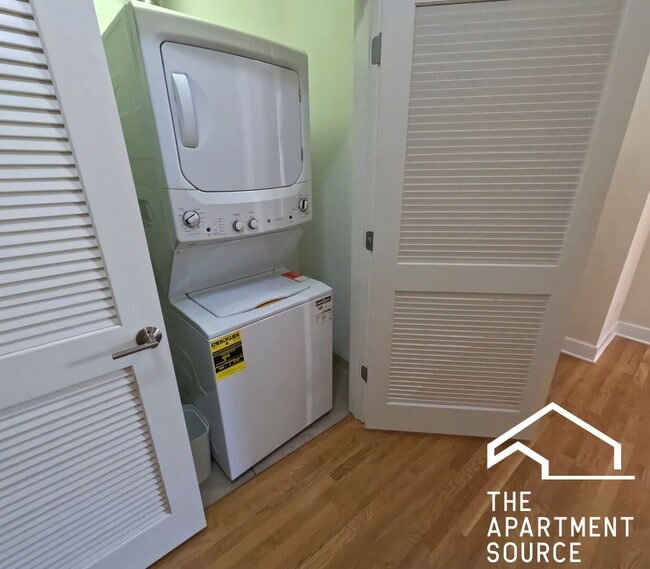 2778 N Milwaukee Ave unit 308, Chicago, IL 60647 - photo 6