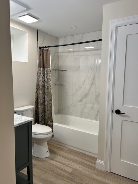 16 Ocean Ave, East Quogue, NY 11942 - photo 5