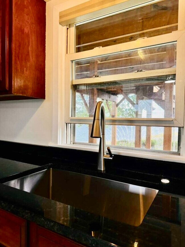 4 Prospect Place unit 1, West Haven, CT 06516 - photo 6