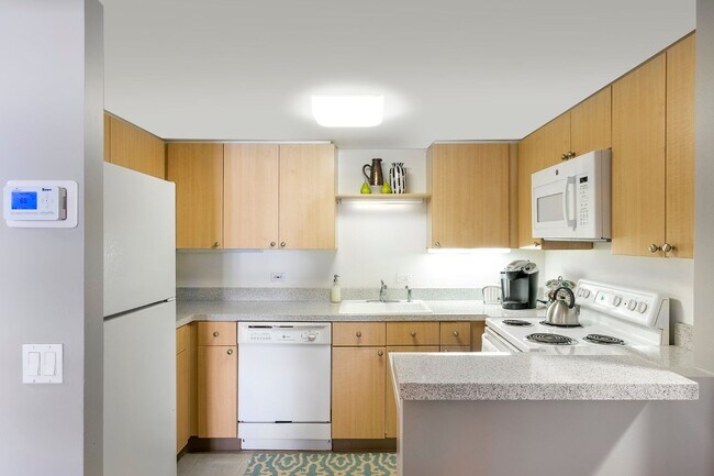 The Lexington at Market Square, Washington, DC 20004 - photo 5