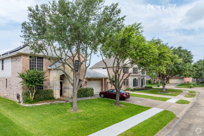 The Lakes at Highland Glen is a green oasis with large trees that cover most homes.