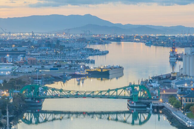 Alameda is separated from Oakland by a busy waterway and employs many drawbridges.