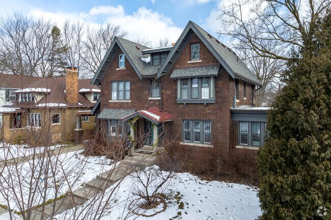 Jefferson Chalmers is full of colonial-style homes.