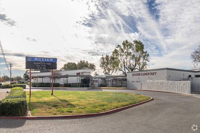 The courses at Nuview Elementary School in Nuevo encourage critical thinking.
