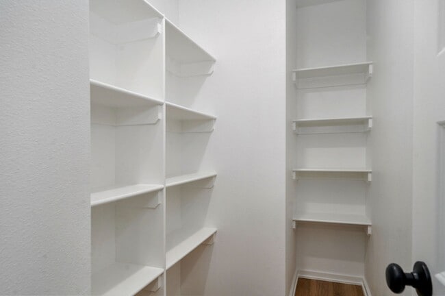 2417 E Timber Oak St, Republic, MO 65738 - photo 7