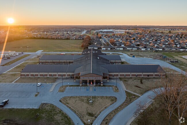 Pea Ridge Primary School is located in western Pea Ridge, south of highway 94.