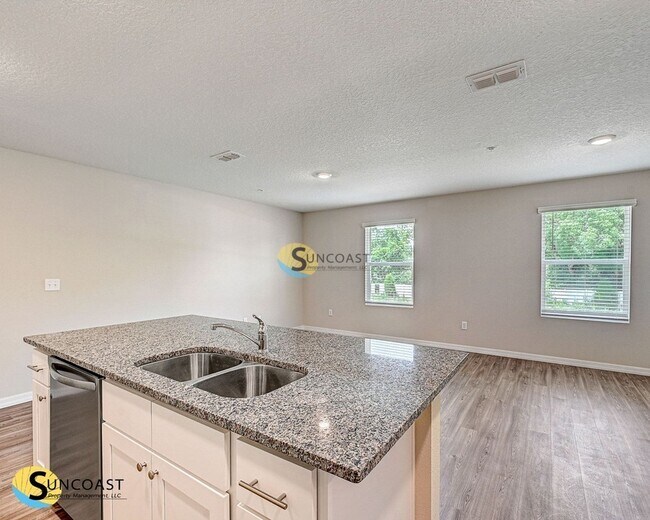 9524 Hood Rd, Jacksonville, FL 32257 - photo 6