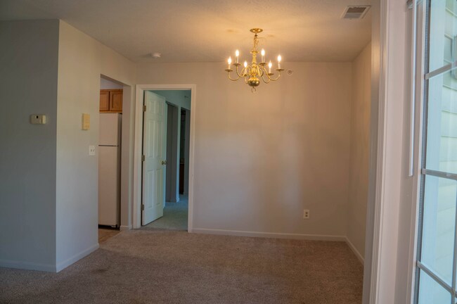 100 Northridge Dr unit 2, Oxford, OH 45056 - photo 3